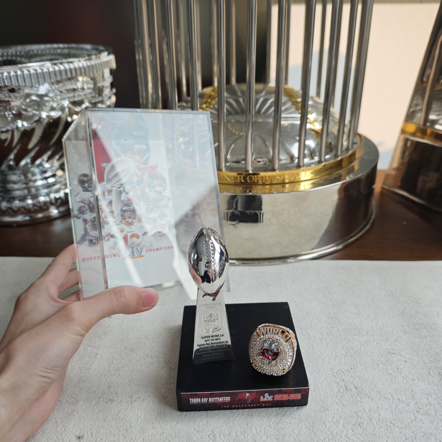 2021 Tampa Bay Buccaneers Super Bowl LV Championship Trophy Display Case