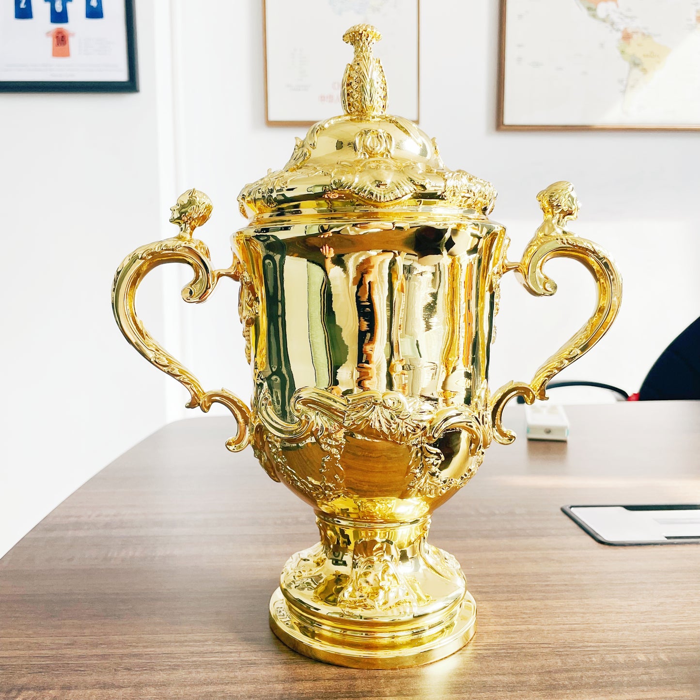 [Metal Version]The Webb Ellis Cup Rugby World Cup Champions Trophy Metal 38cm  Ship On About 4th Nov