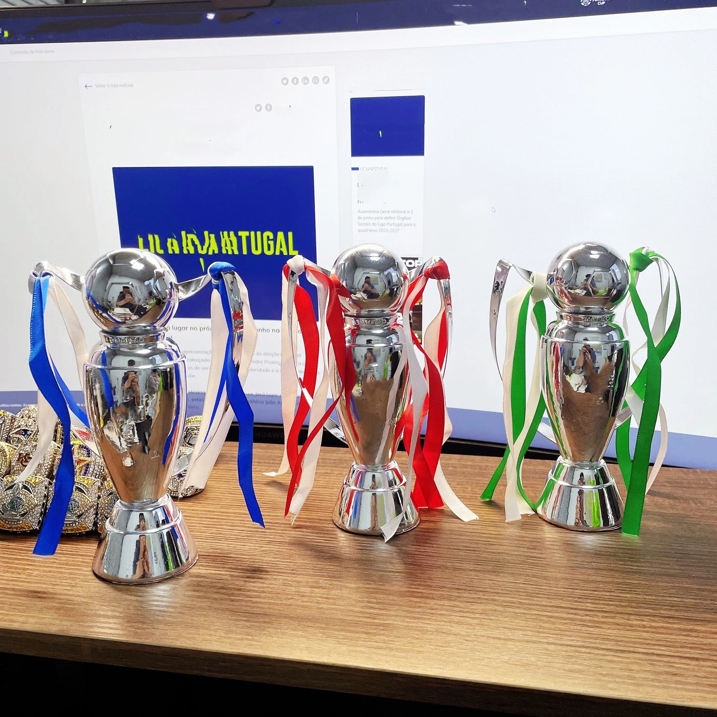 Primeira  Liga Portugal Football Championship Trophy Sporting CP FC Porto SL Benfica Boavista Belenenses