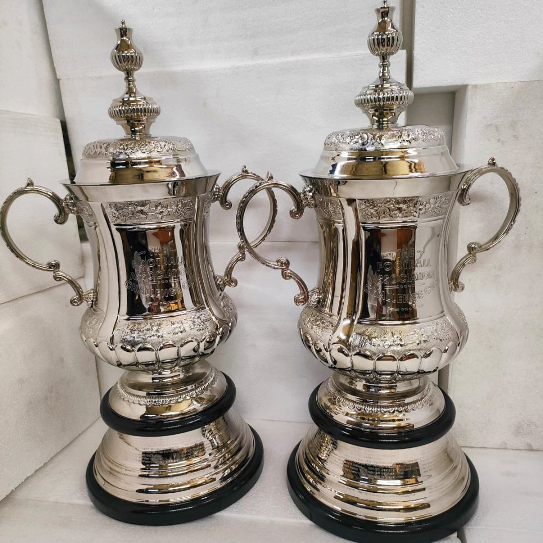 FA Cup Trophy(Indicate what ribbon you want)