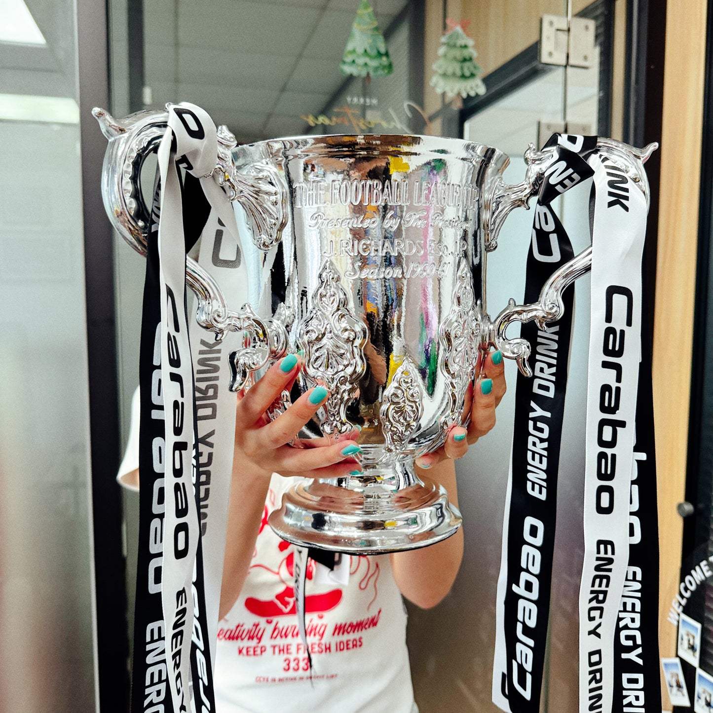 League Cup Carabao Cup Trophy(Only 42cm With 2024-25 Newcastle United  Engraved On the Base) )
