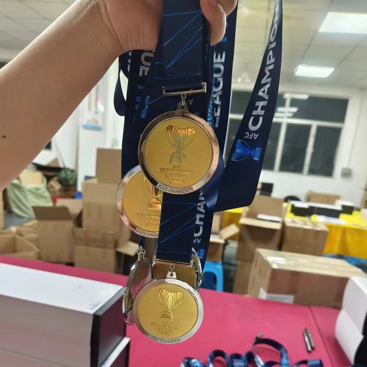 2024-25 Sharjah AFC Champions League Two Champions Medal Frame（Medal Included）