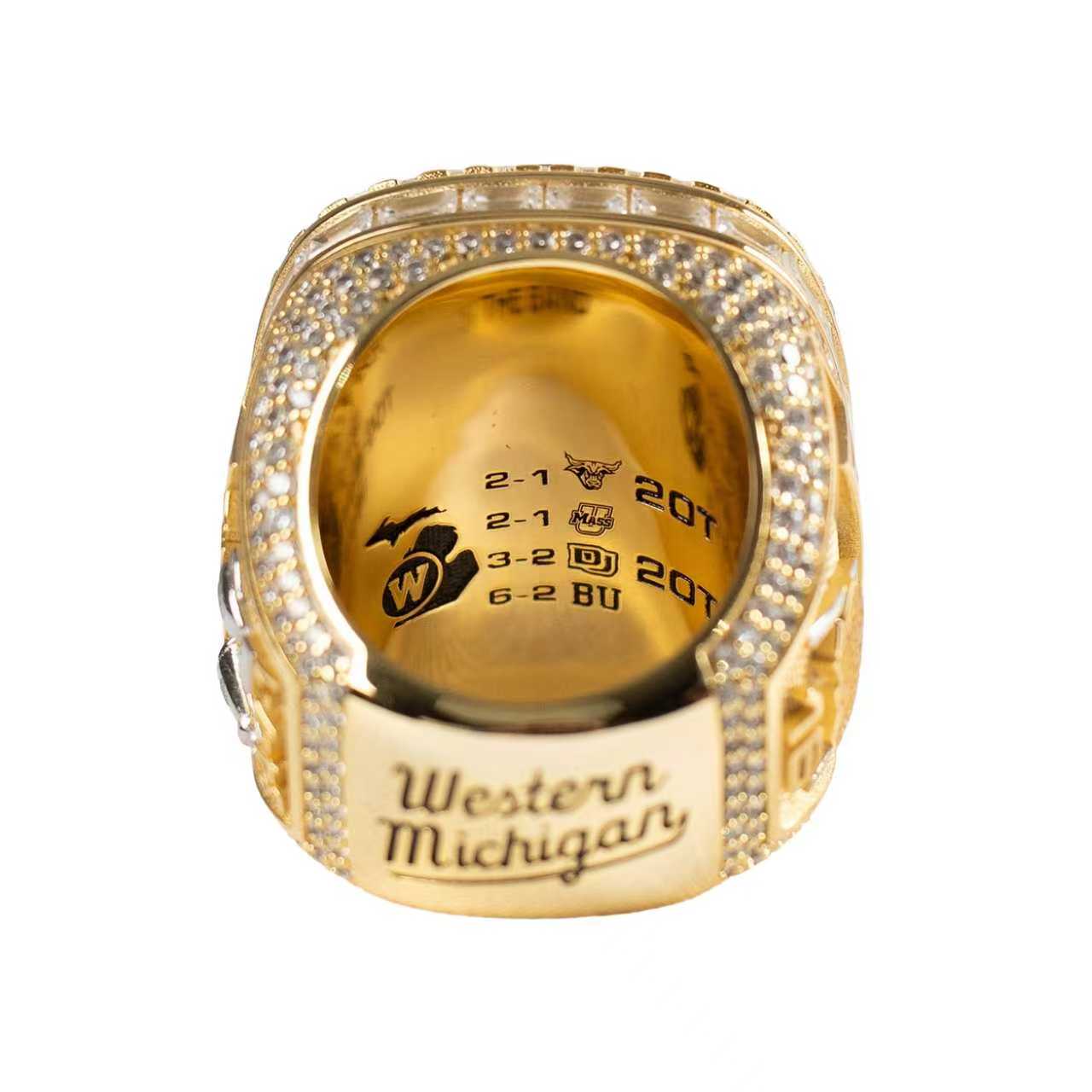 2025 Men's Ice Hockey National Championship Ring