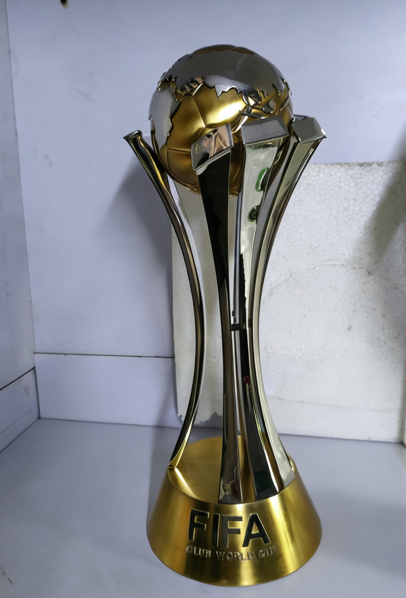 [ Metal Version ] Club World Cup Trophy