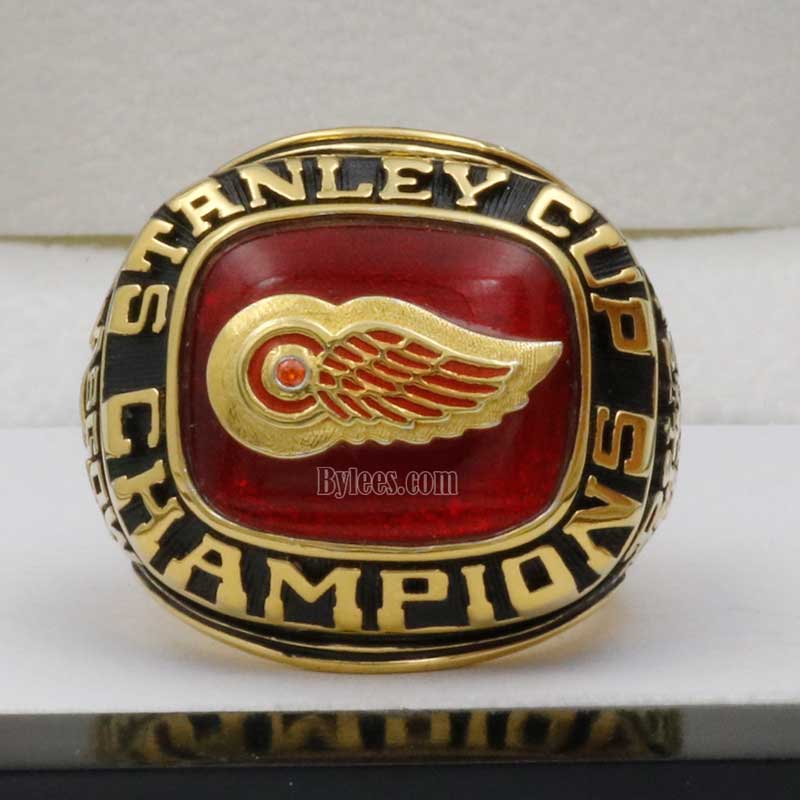 1997 Detroit Red Wings Stanley Cup Ring