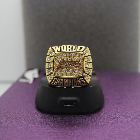 2000 Los Angeles Lakers Championship Ring