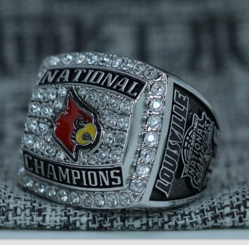 Louisville Cardinals College Basketball Championship Ring (2013) - Premium Series