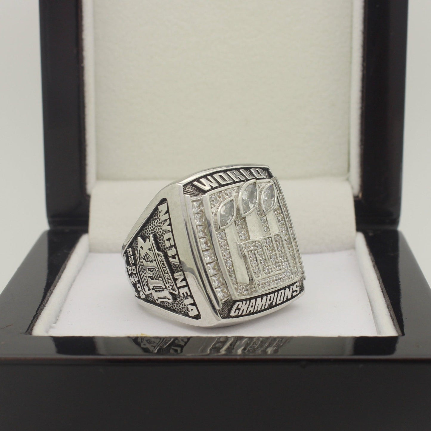 Premium Series - 2007 New York Giants Super Bowl Ring