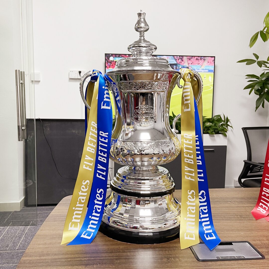 FA Cup Trophy(Indicate what ribbon you want)