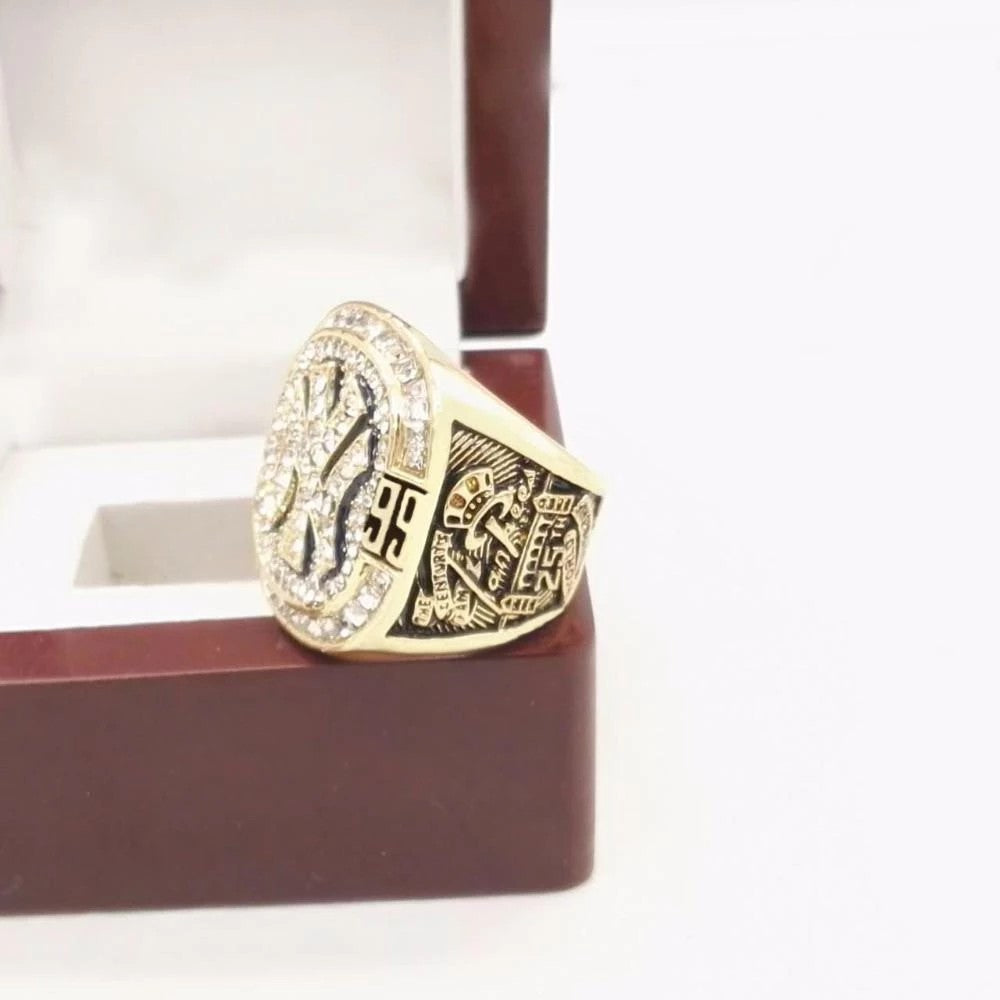 1999 New York Yankees World Series Championship Ring