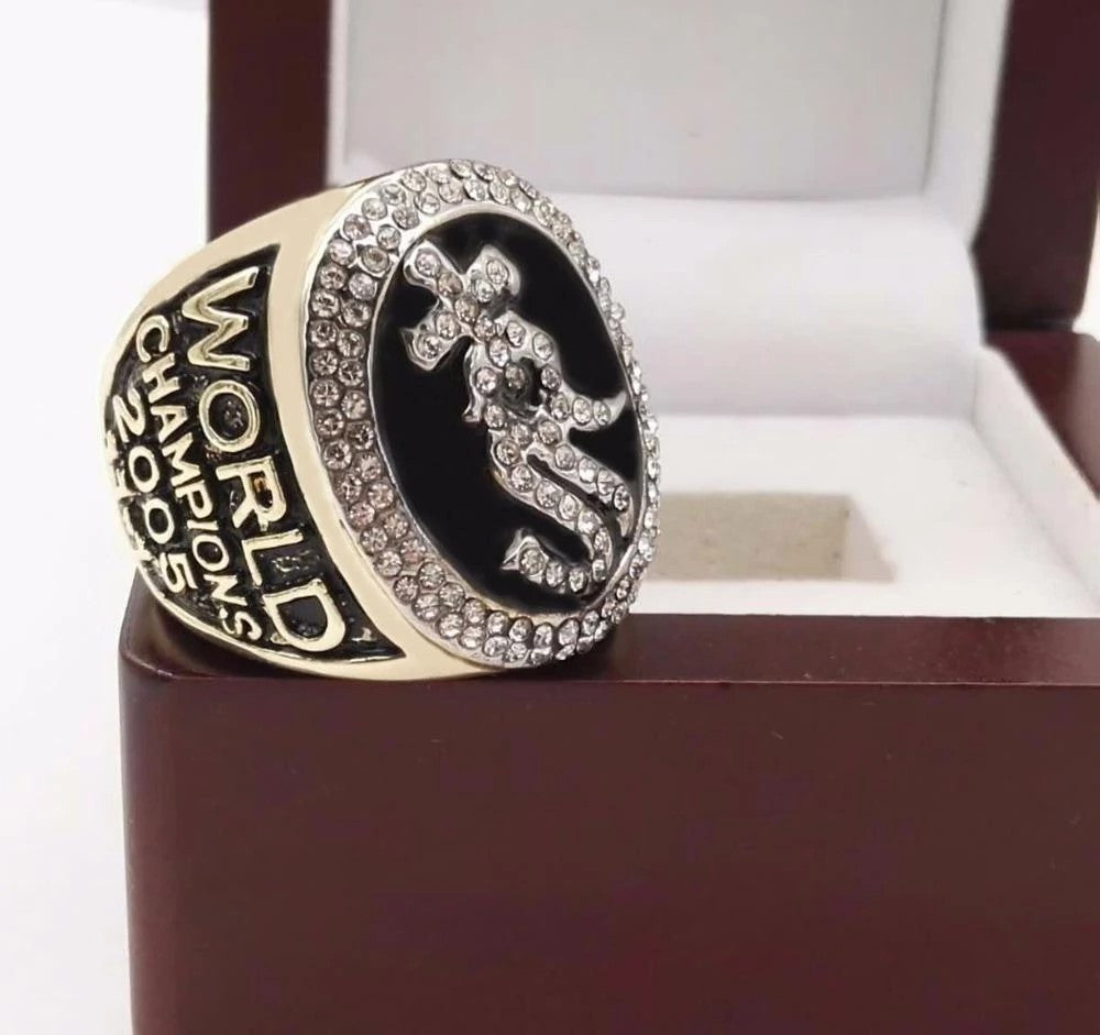 2005 Chicago White Sox World Series Championship Ring