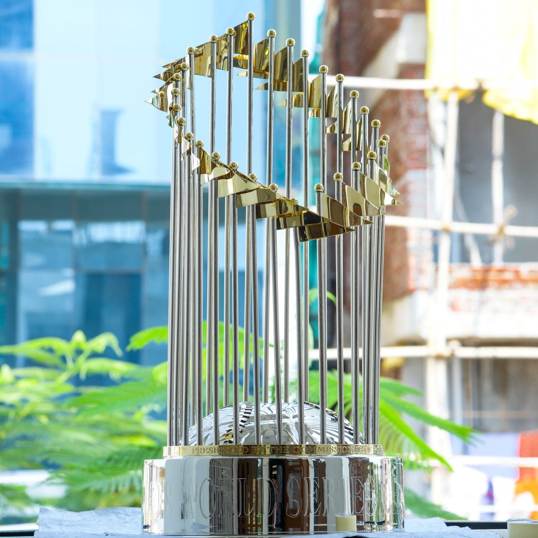 [MLB]2002 World Series Trophy,Los Angeles Angels