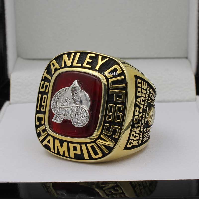 1996 Colorado Avalanche Stanley Cup Ring