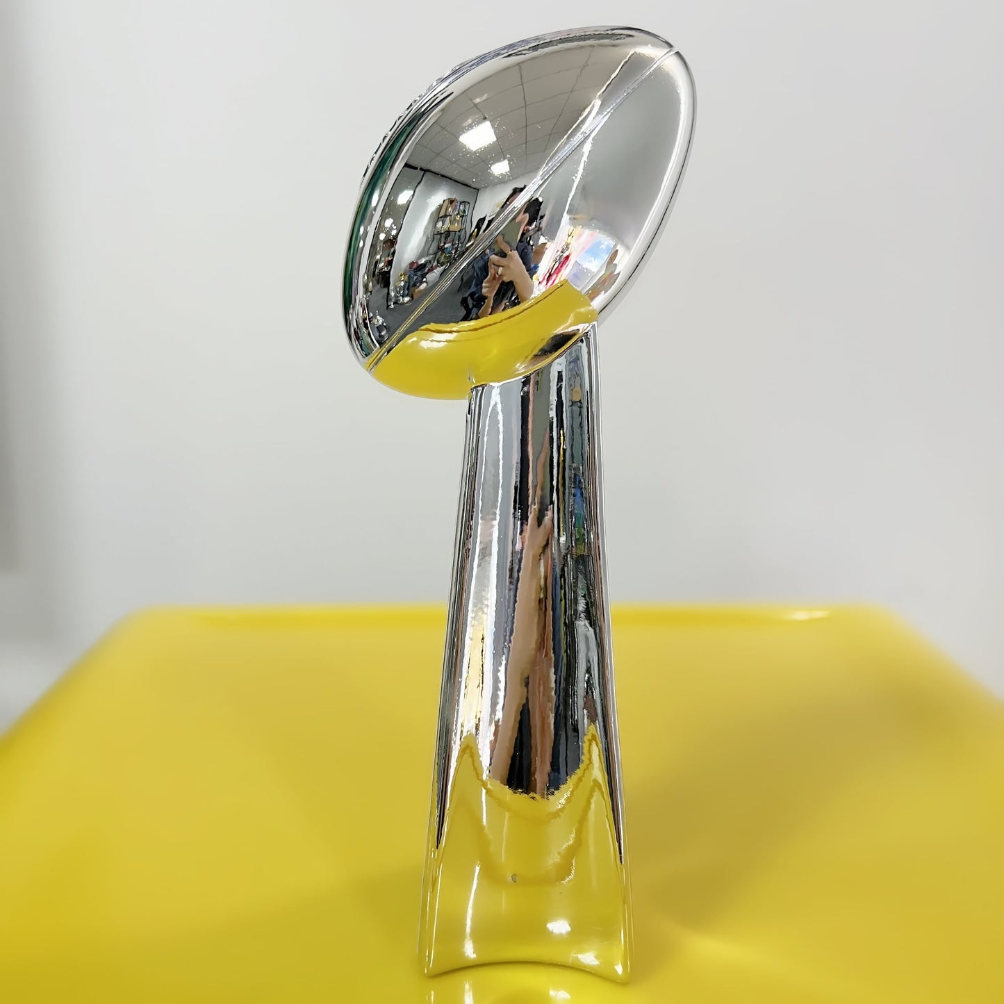 [NFL]Denver Broncos,2015/1998/1997 Vince Lombardi ,  Super Bowl Championship Trophy Resin Version