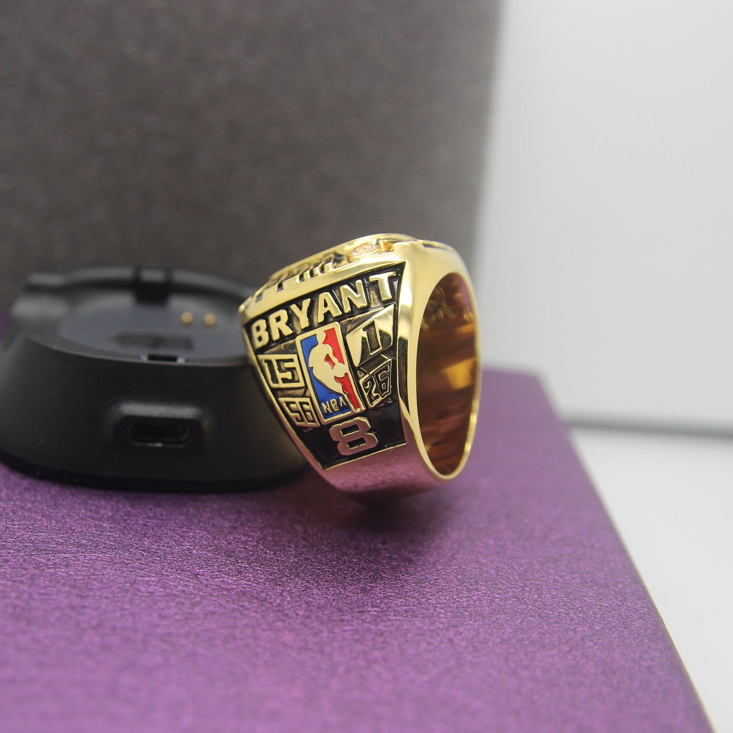 2001 Los Angeles Lakers Championship Ring