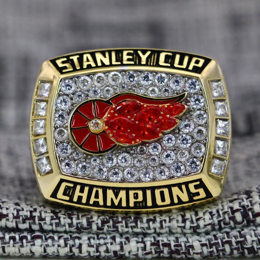 1998 Detroit Red Wings Stanley Cup Ring