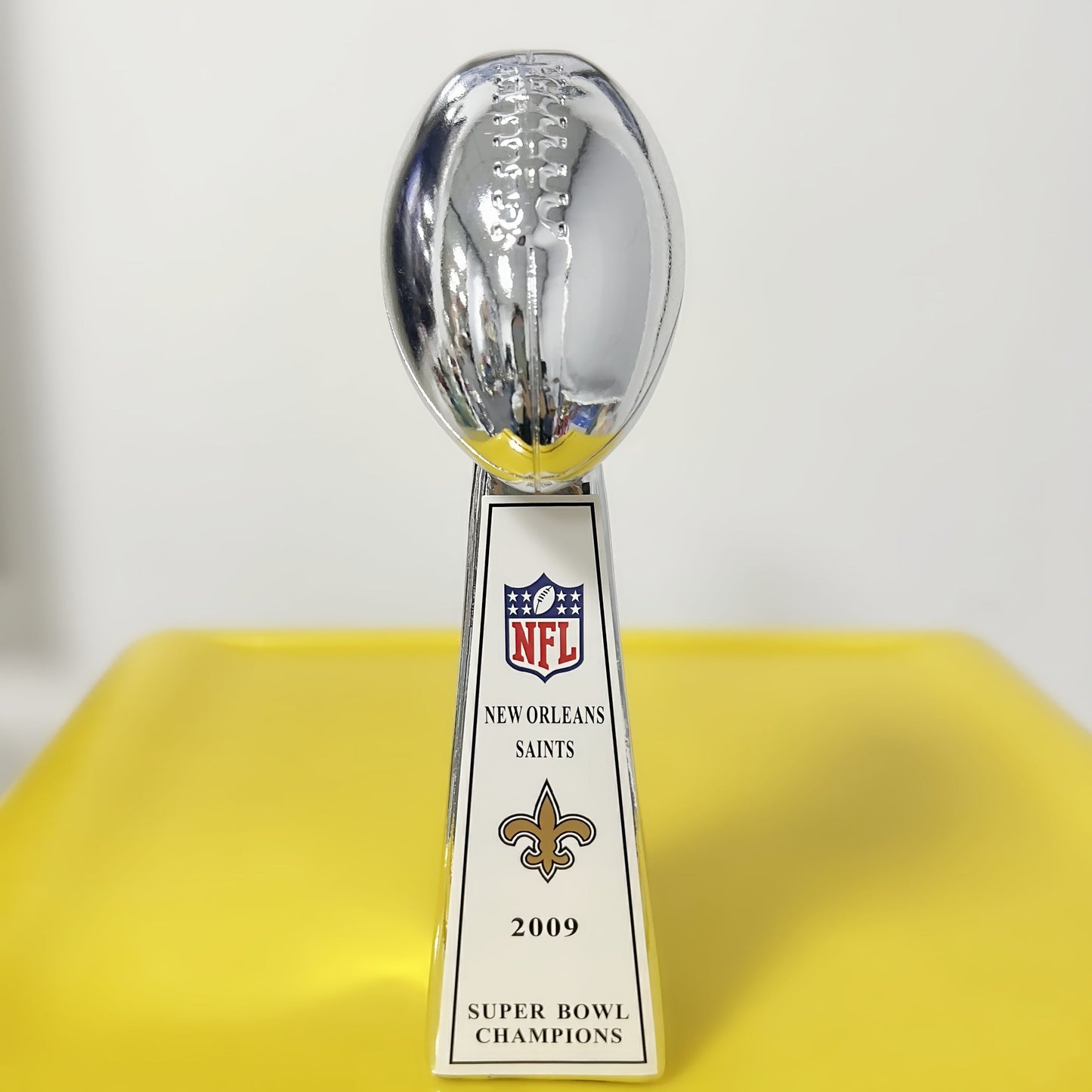 [NFL]New Orleans Saints,2009 Vince Lombardi ,  Super Bowl Championship Trophy Resin Version