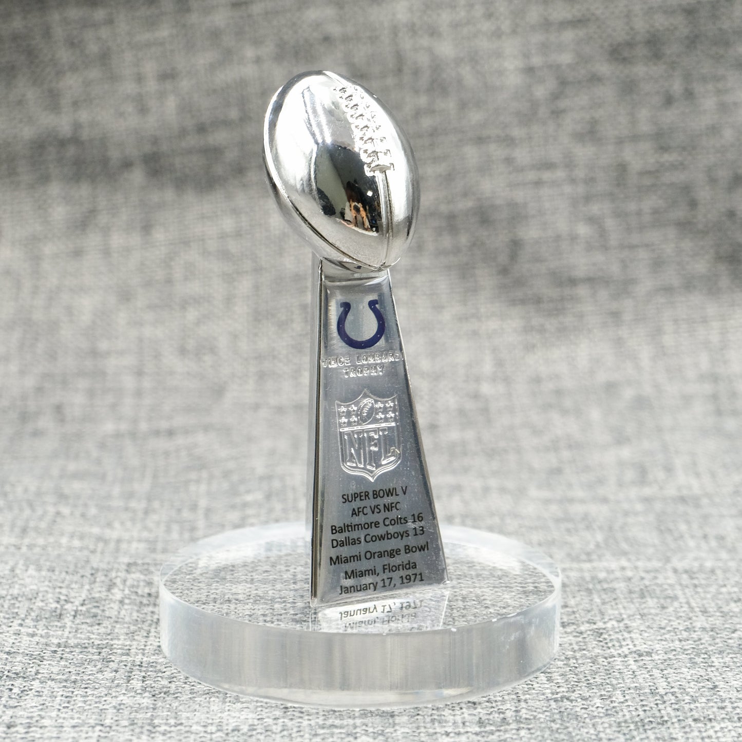 Indianapolis Colts Super Bowl Trophy Team Logo