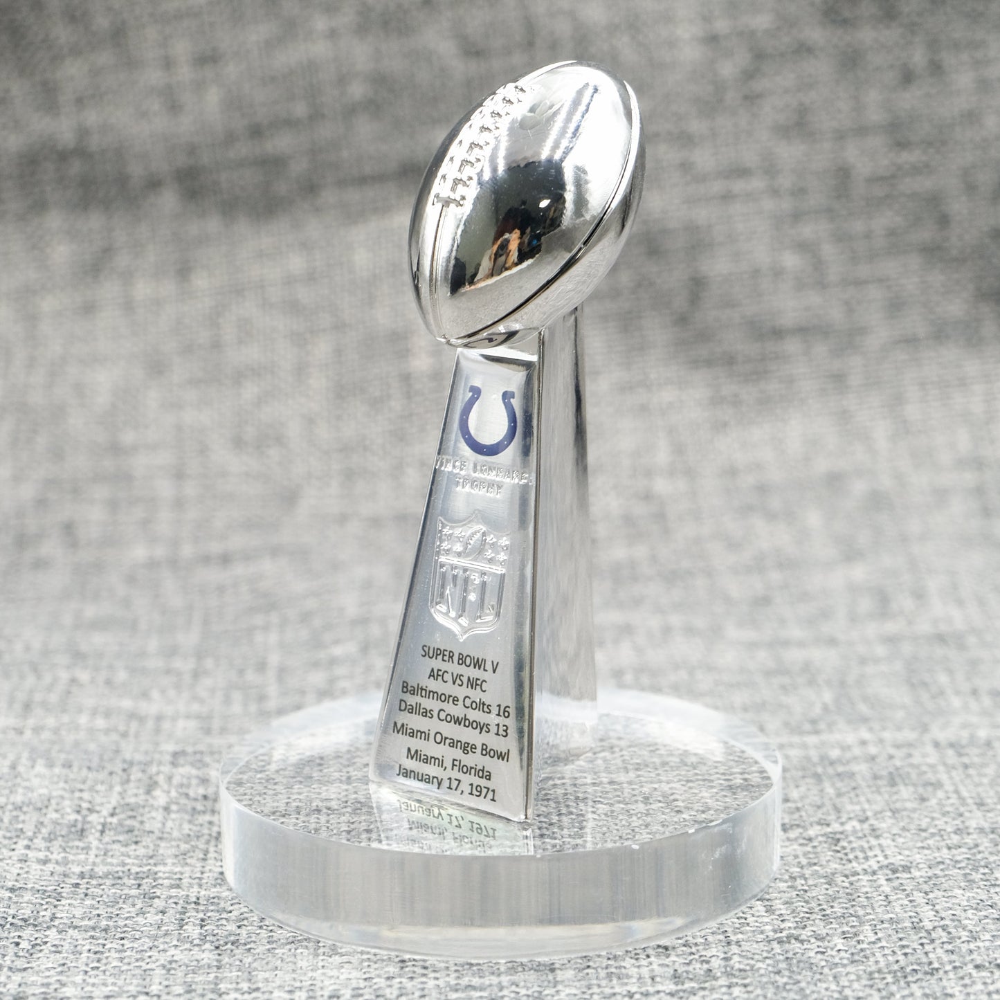 Indianapolis Colts Super Bowl Trophy Team Logo