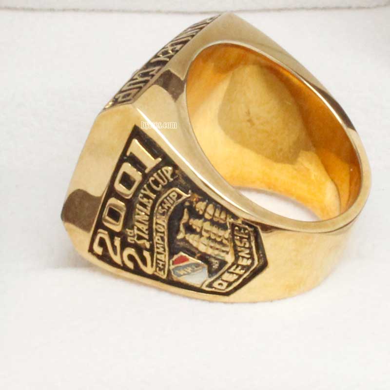 2001 Colorado Avalanche Stanley Cup Ring