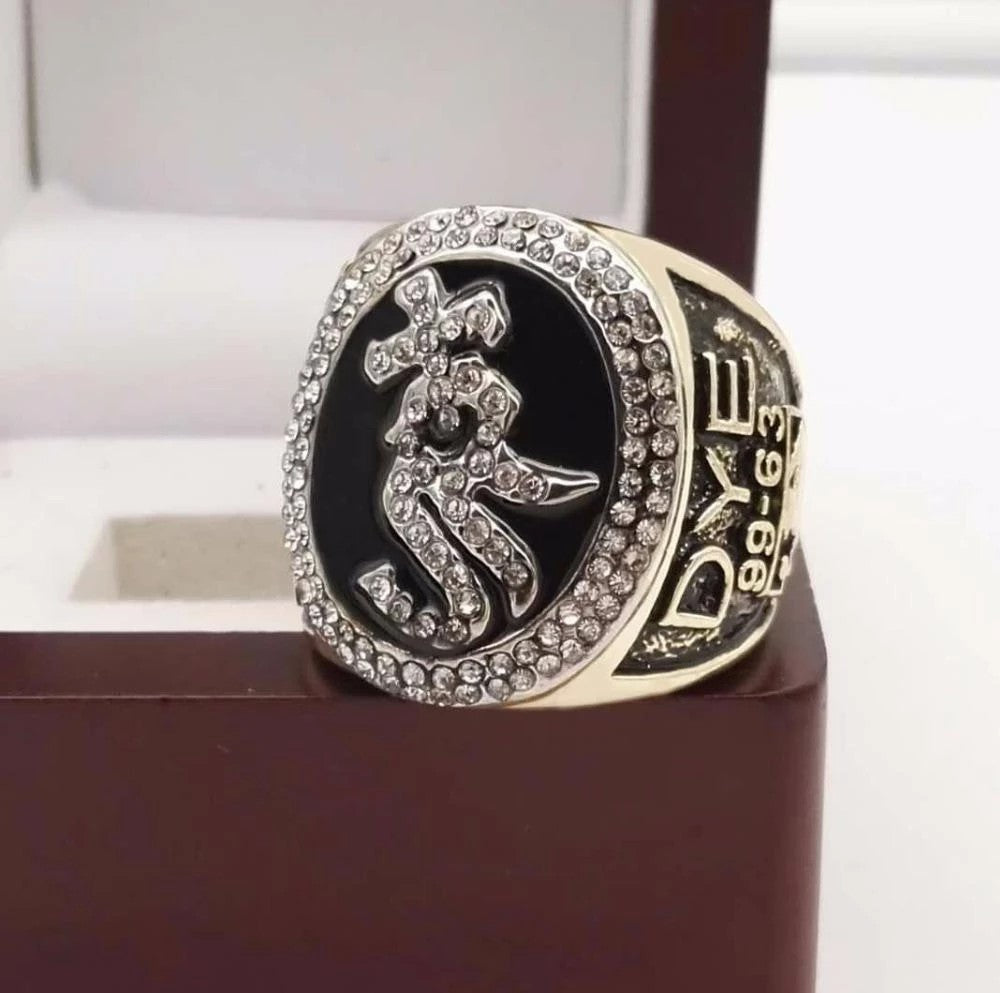 2005 Chicago White Sox World Series Championship Ring