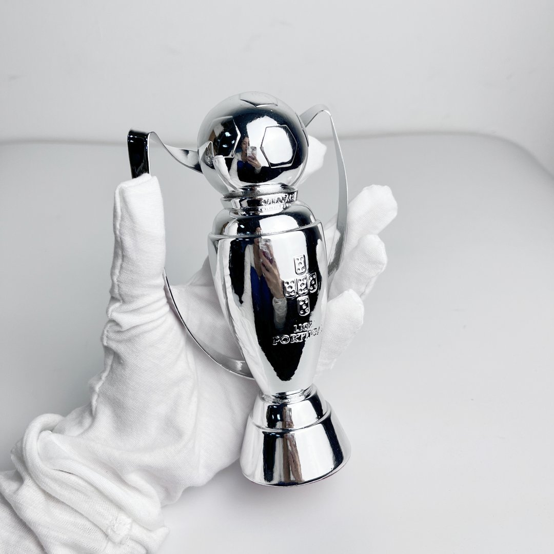 Primeira  Liga Portugal Football Championship Trophy Sporting CP FC Porto SL Benfica Boavista Belenenses