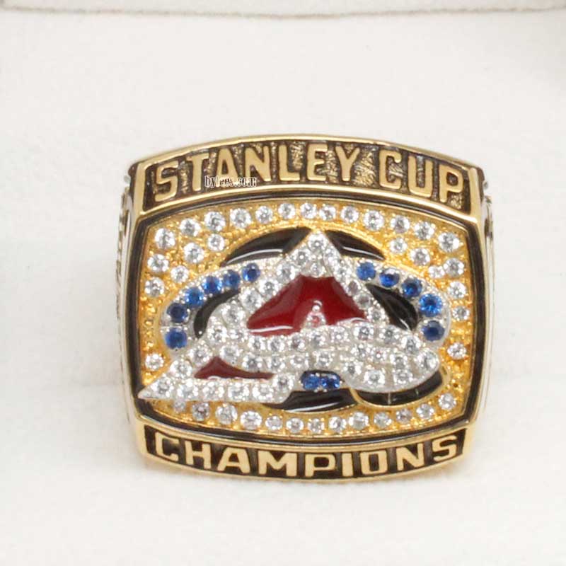 2001 Colorado Avalanche Stanley Cup Ring