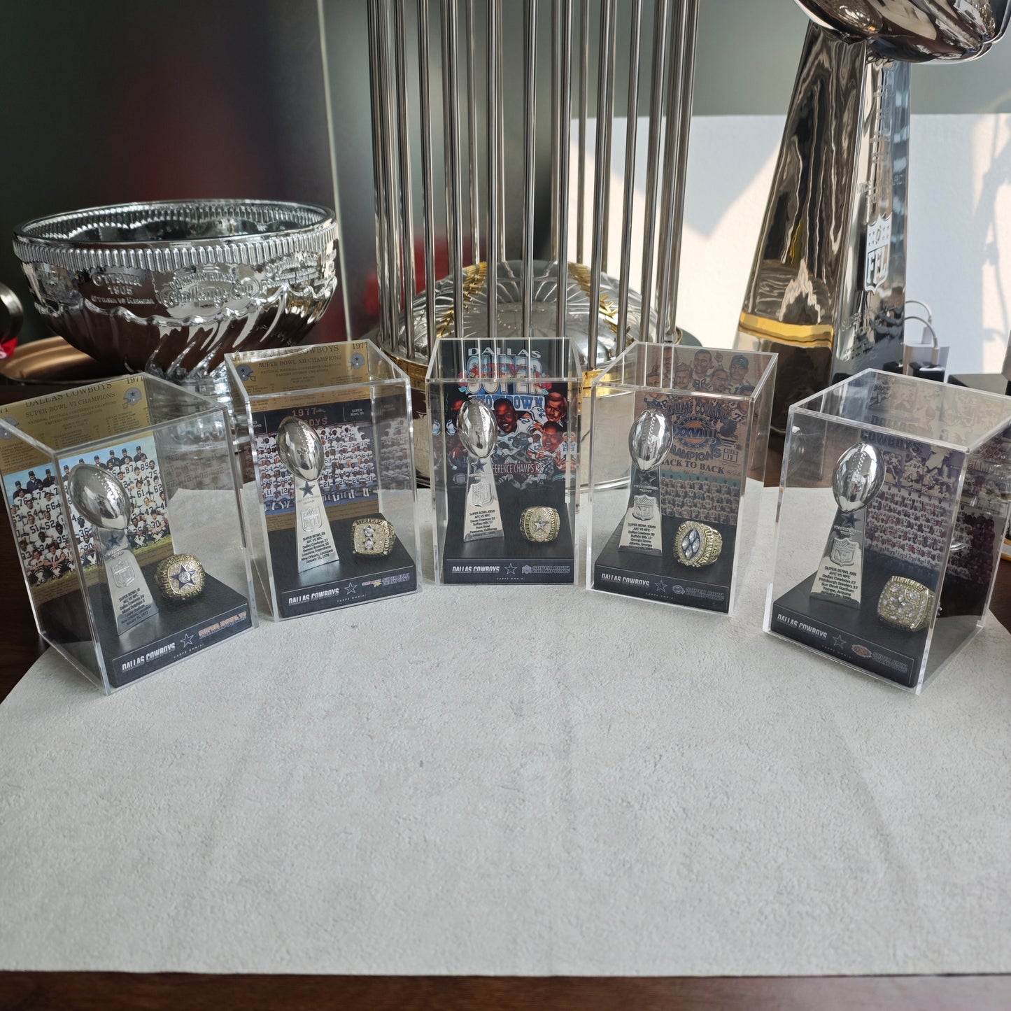 1993 Dallas Cowboys Super Bowl XXVII Championship Trophy Display Case