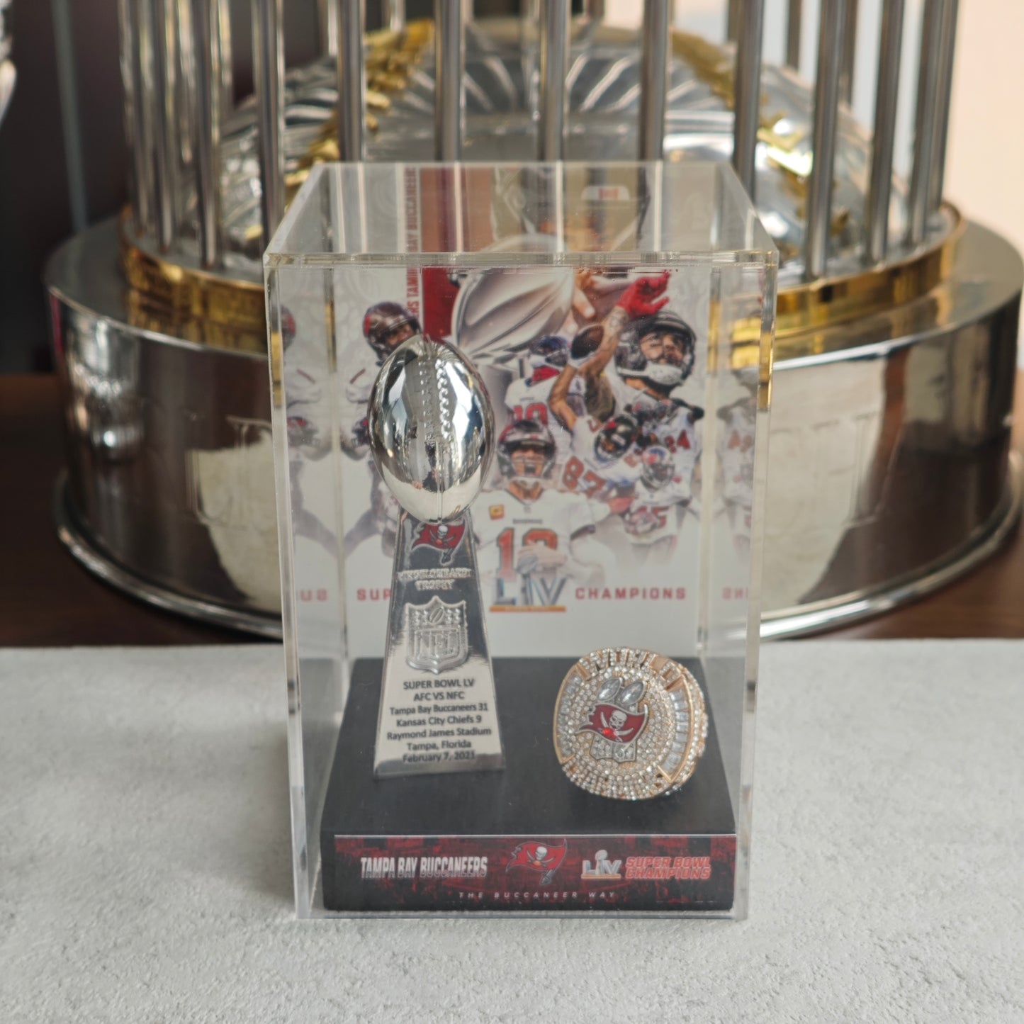 2021 Tampa Bay Buccaneers Super Bowl LV Championship Trophy Display Case