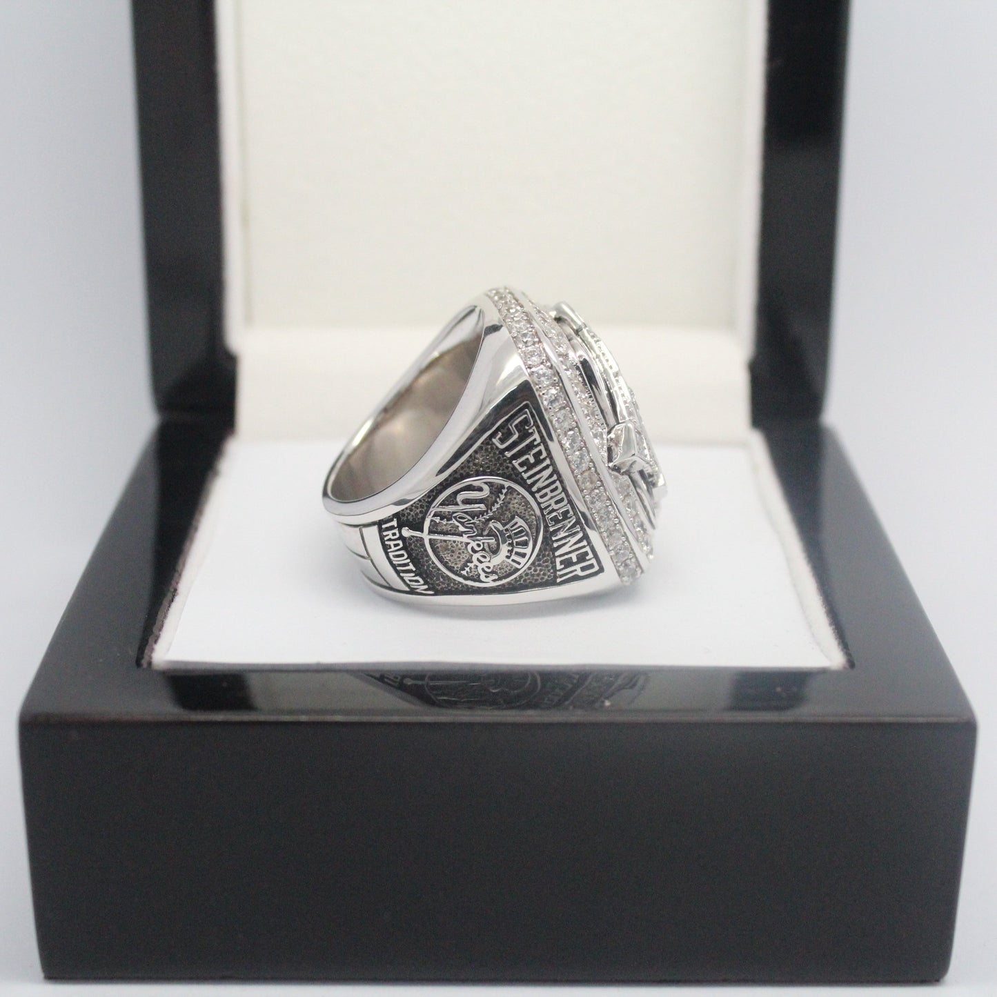 2009 New York Yankees World Series Championship Ring - Ultra Premium Series