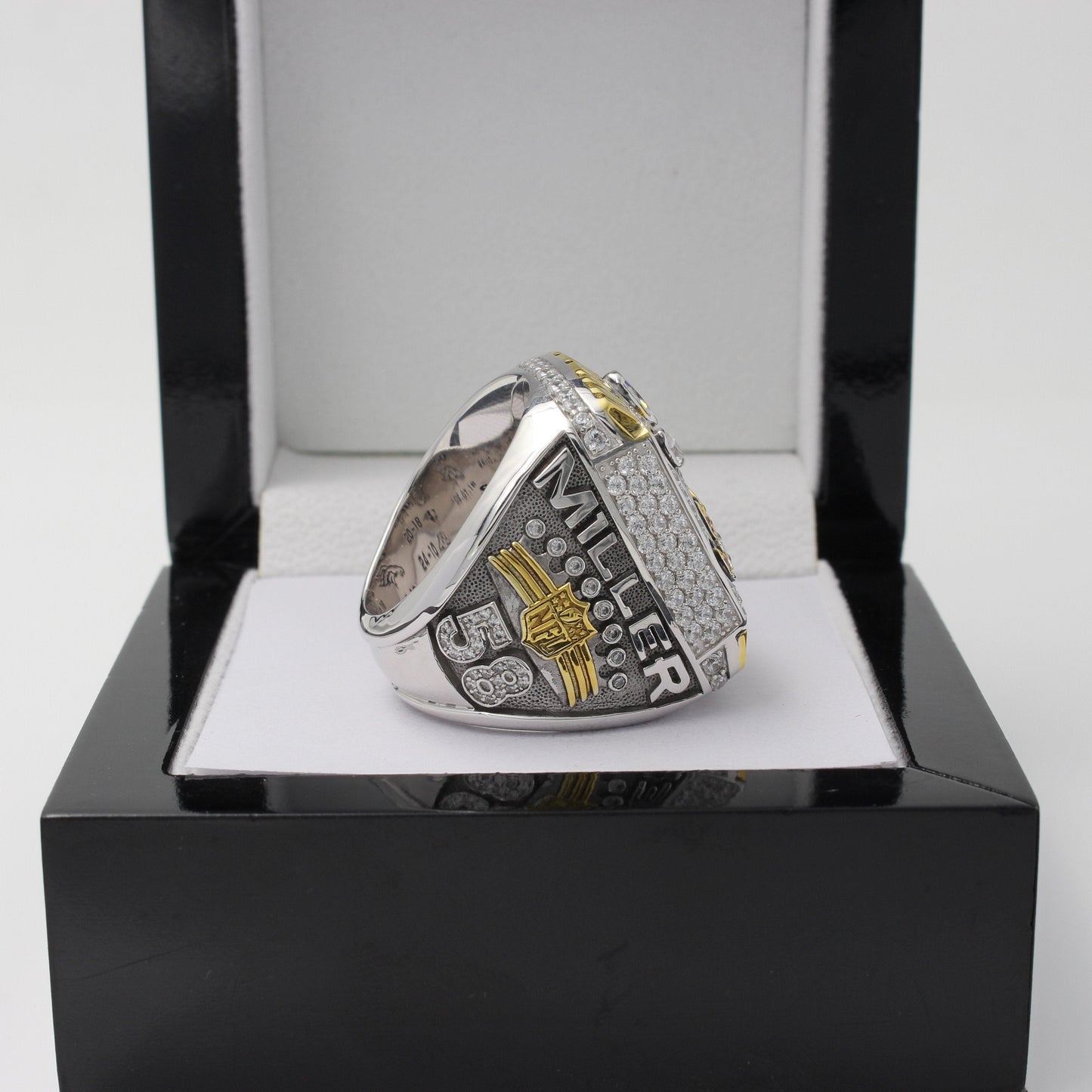 2015 Denver Broncos Super Bowl Ring - Ultra Premium Series