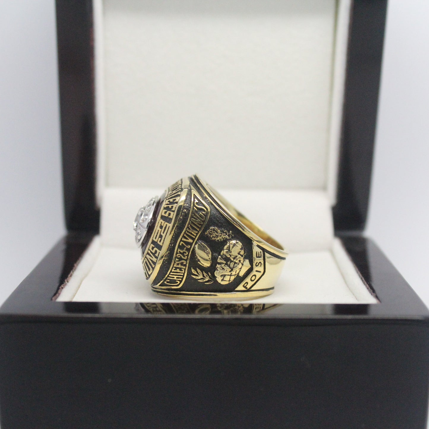 1969 Kansas City Chiefs Super Bowl Ring - Ultra Premium Series