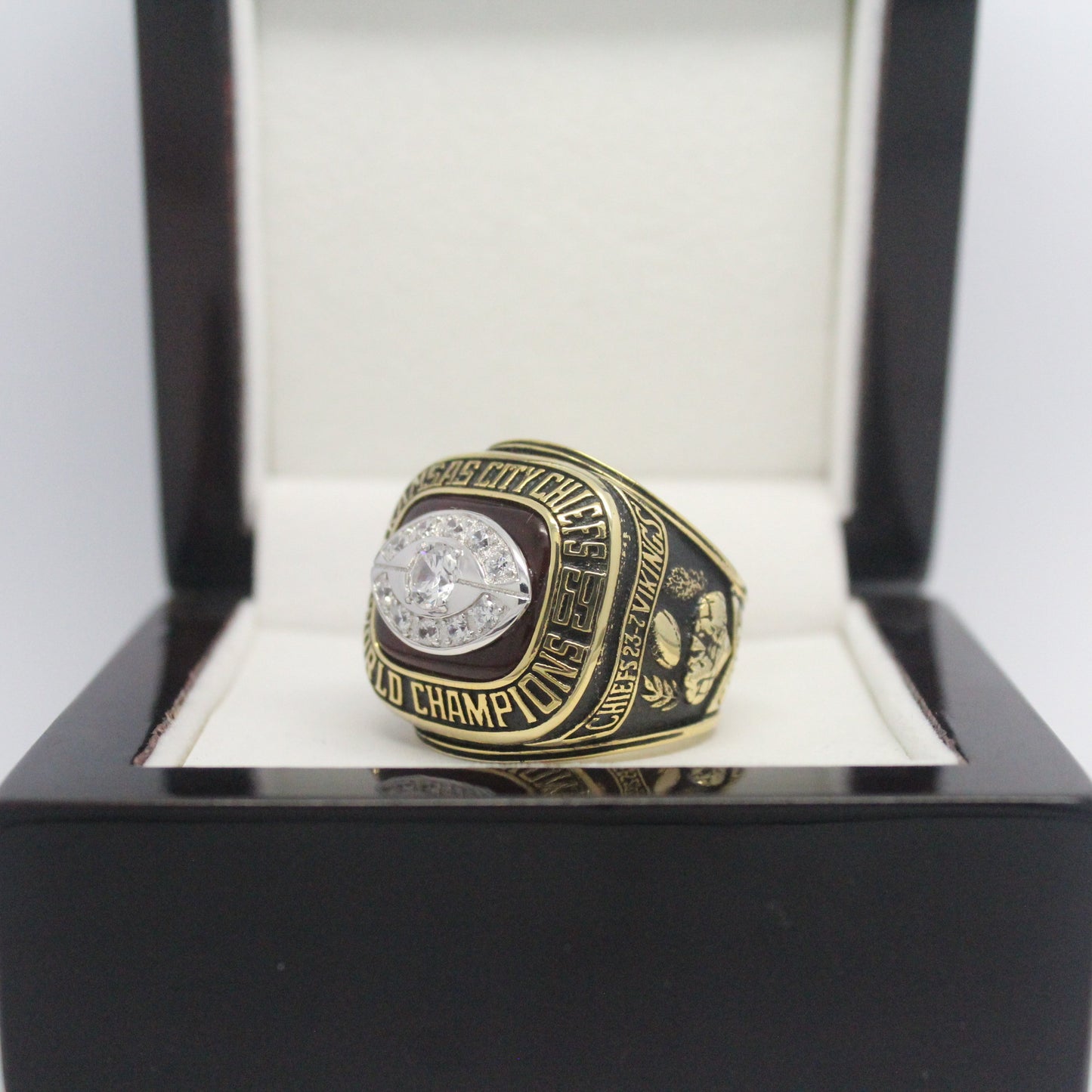 1969 Kansas City Chiefs Super Bowl Ring - Ultra Premium Series