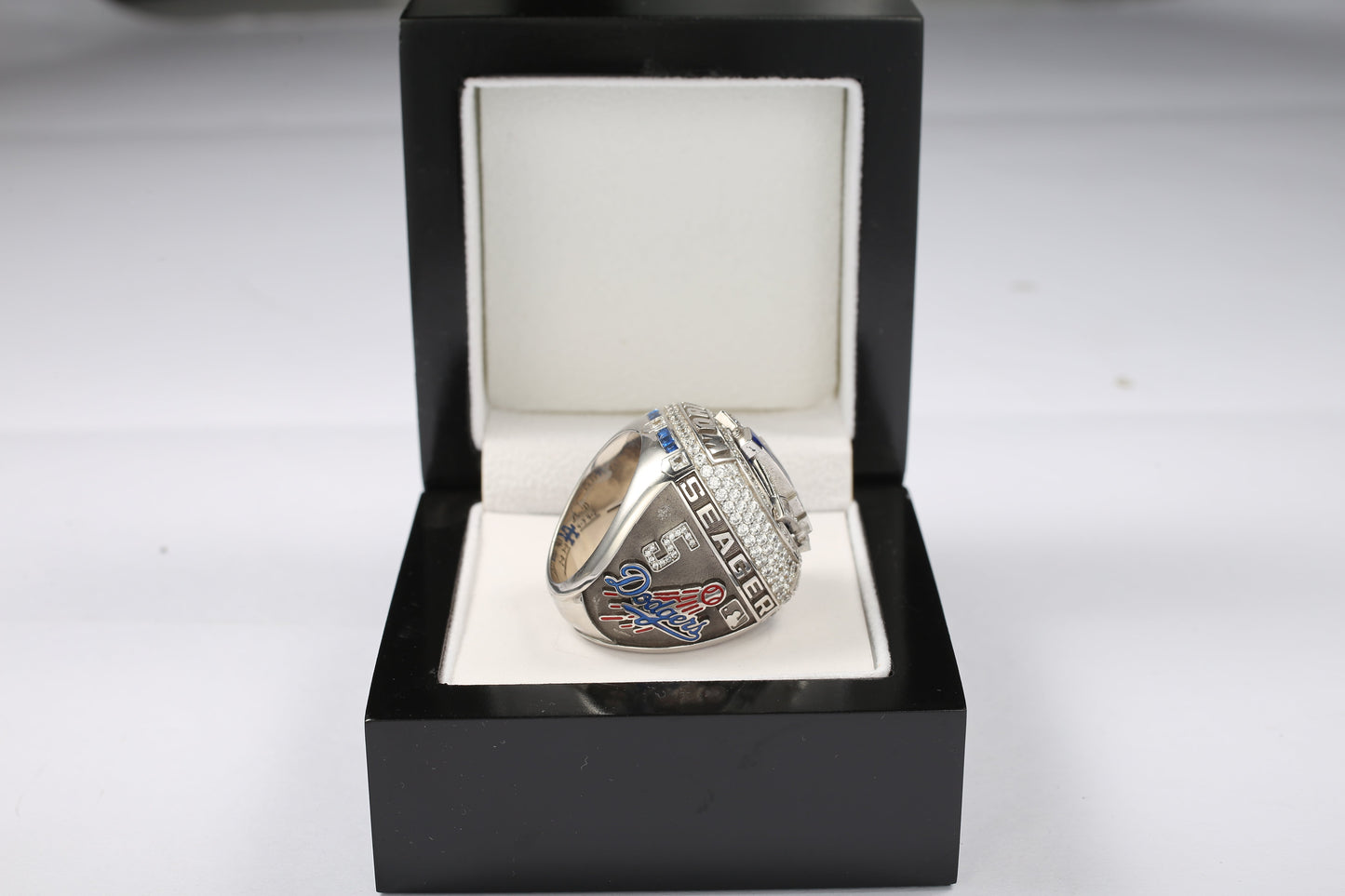 2020 Los Angeles Dodgers World Series Championship Ring - Ultra Premium Series