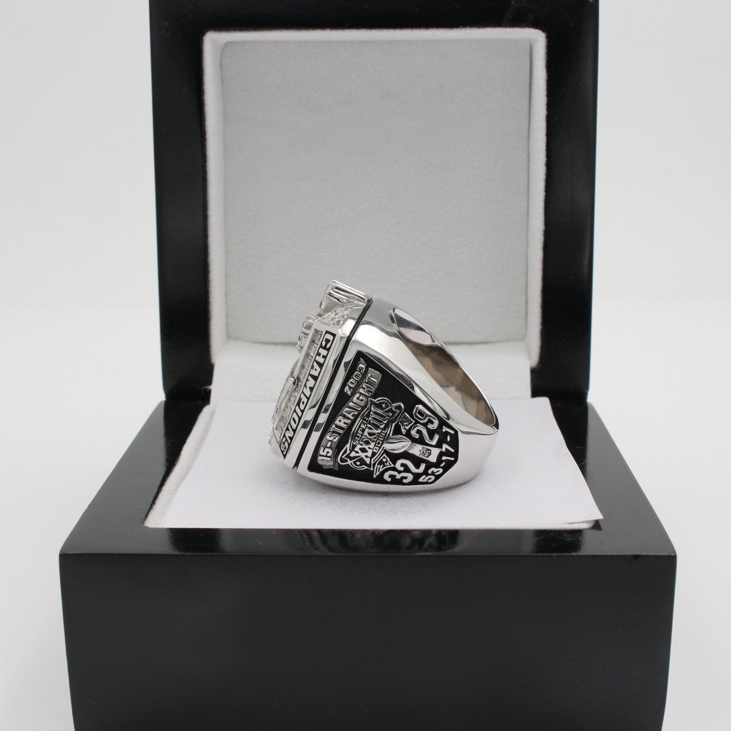 2003 New England Patriots Super Bowl Ring - Ultra Premium Series