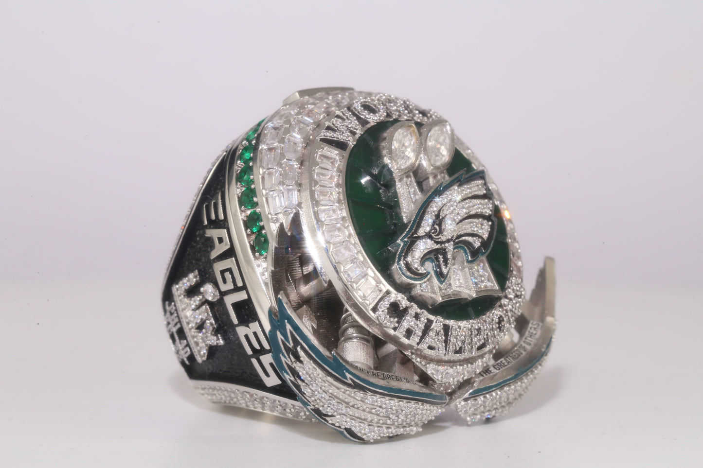 【Ultra Premium Series】【𝘄𝗶𝗻𝗴𝘀 𝗽𝗼𝗽 𝗼𝘂𝘁 】Philadelphia Eagles LIX Super Bowl Championship Ring