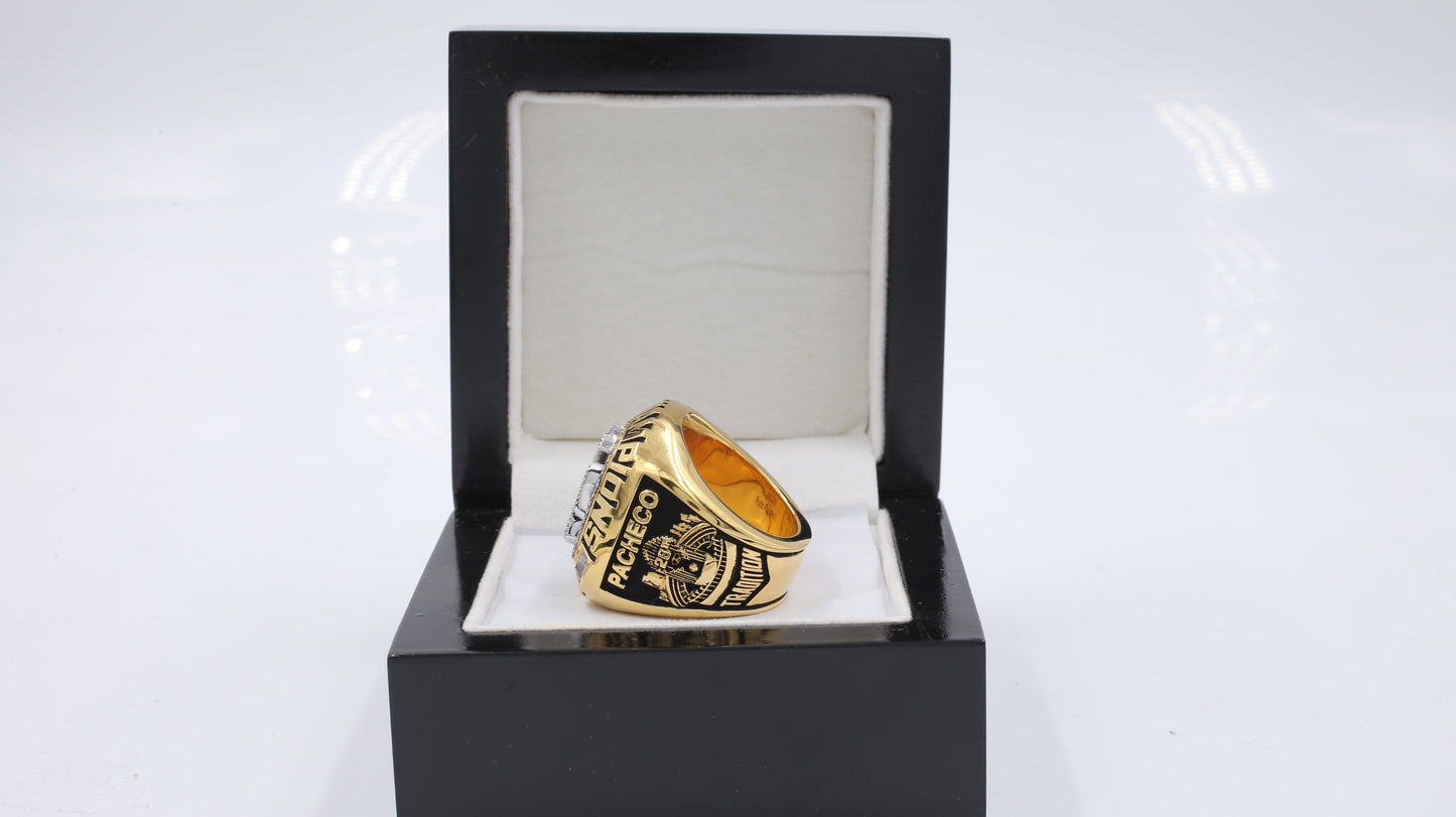 2000 New York Yankees World Series Championship Ring - Ultra Premium Series