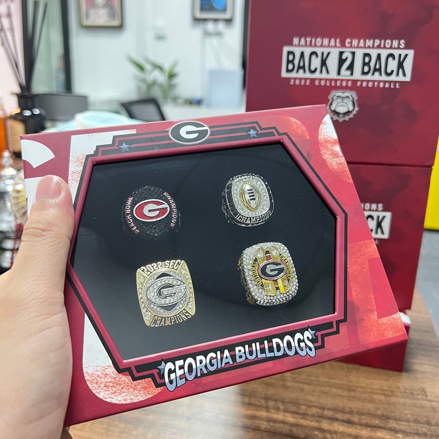 2022/23 Georgia Bulldogs  College  National Champions & SEC & Peach Bow & CFP  4 Championship Rings Box  NCAA