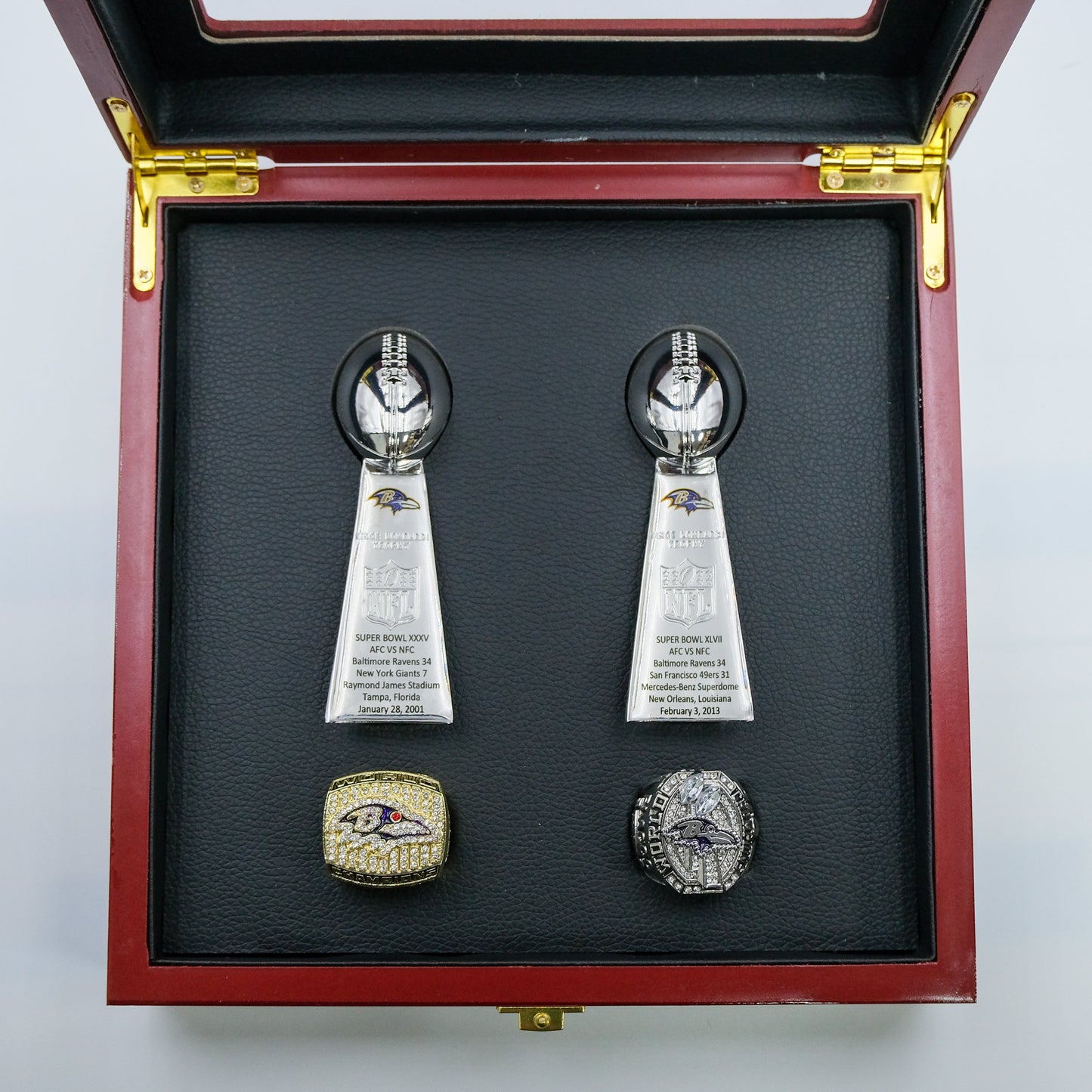 [ Baltimore Ravens ]2 Trophys and 2 Pcs Ring Set + Box NFL