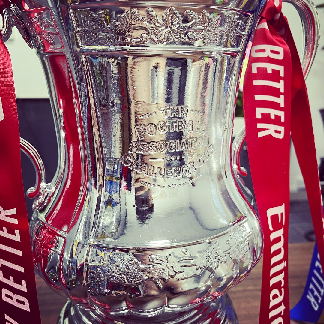 FA Cup Trophy(Indicate what ribbon you want)
