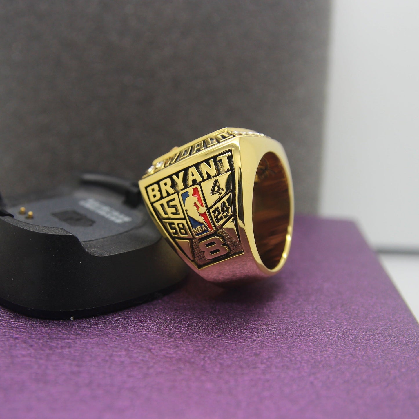 2002 Los Angeles Lakers Championship Ring