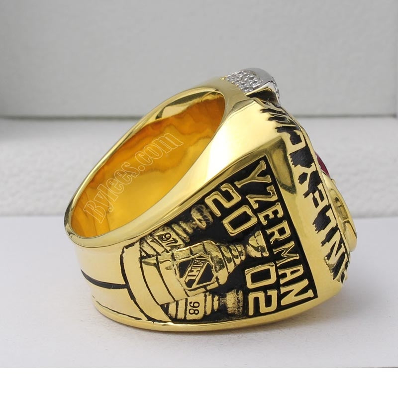 2002 Detroit Red Wings Stanley Cup Ring