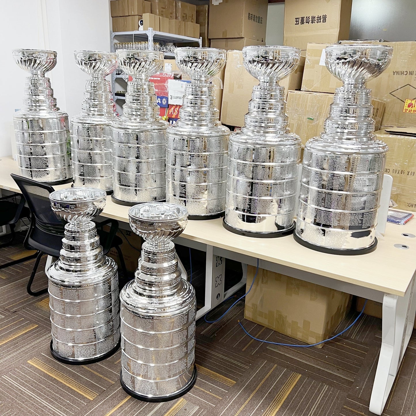 [Resin Version 90cm Height]NHL Stanley Cup Trophy  Full Size With All Champions Engraved