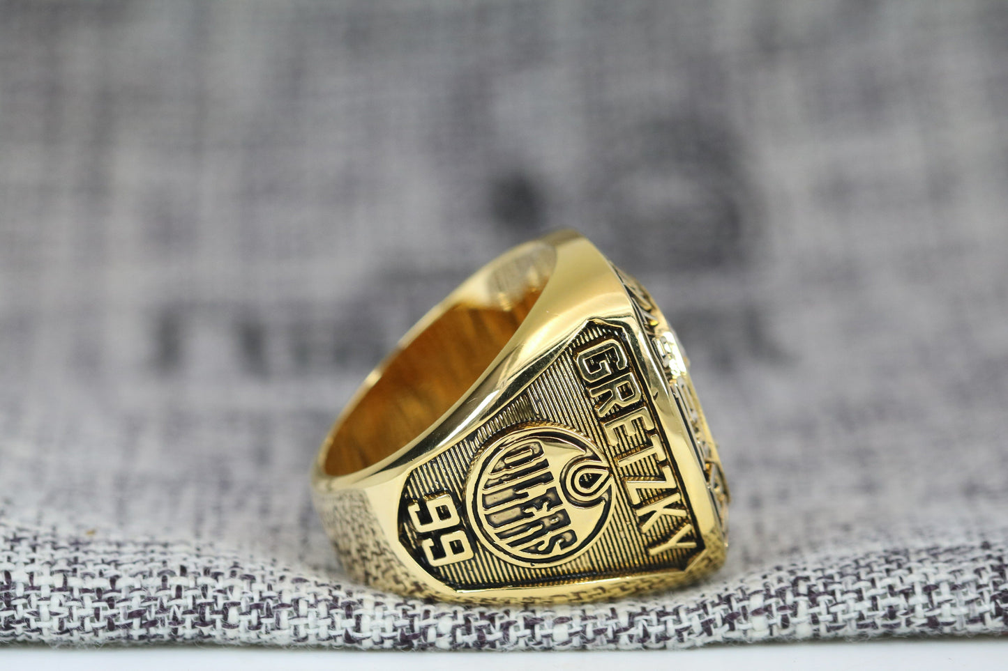 1988 Edmonton Oilers Stanley Cup Ring