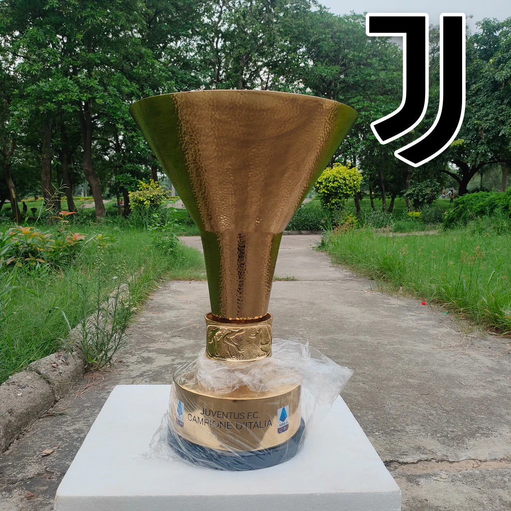 Italian Serie A The Scudetto Trophy(Indicate what ribbon you want)