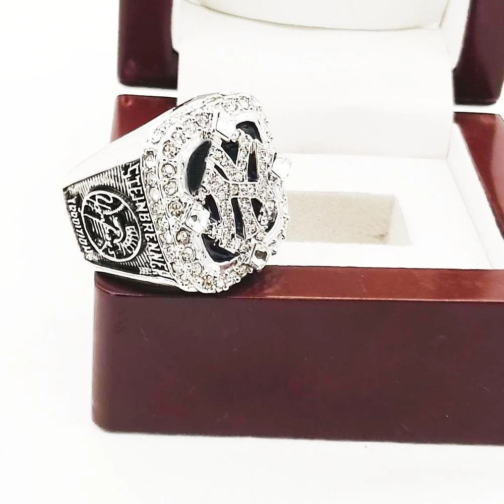 2009 New York Yankees World Series Championship Ring